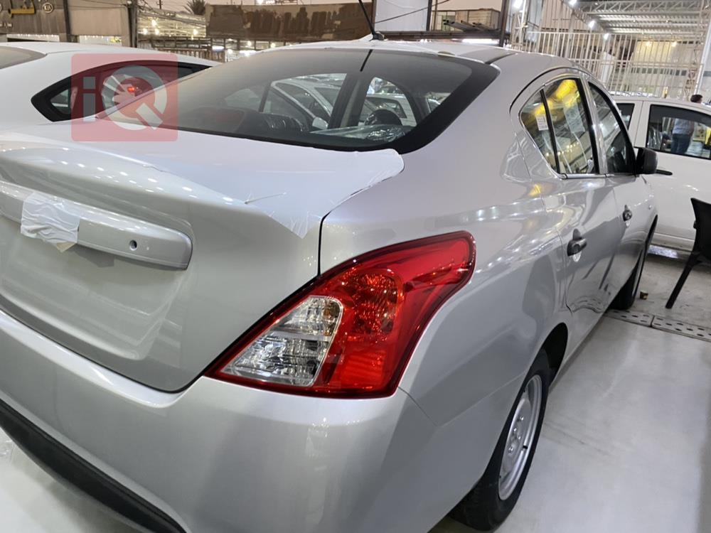 Nissan Sunny